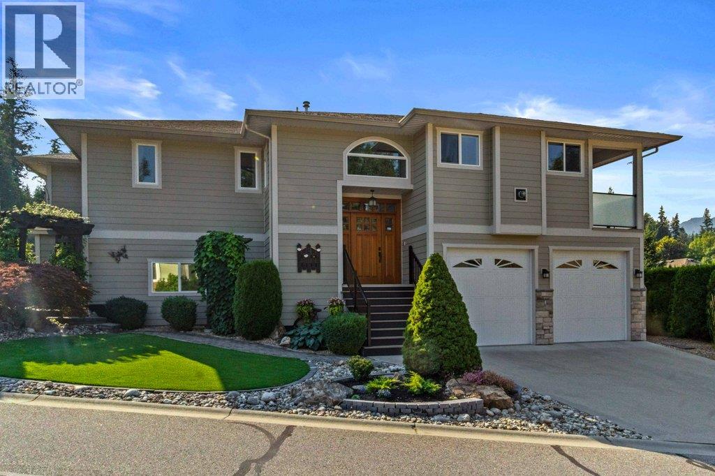 1581 20 Street Ne Unit 8, Salmon Arm, BC V1E 0A7