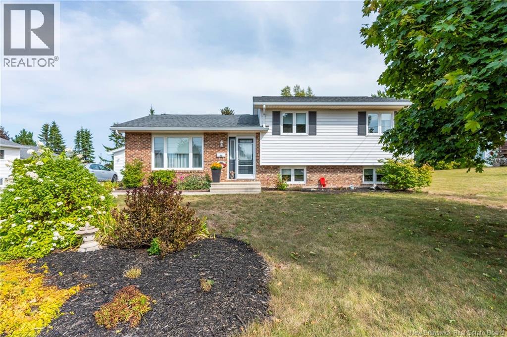 73 Redwater Dr, Riverview, NB E1B 4R7
