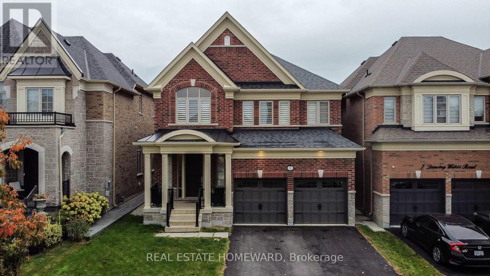 9 Dancing Waters Rd, Brampton, ON L6Y 6B5