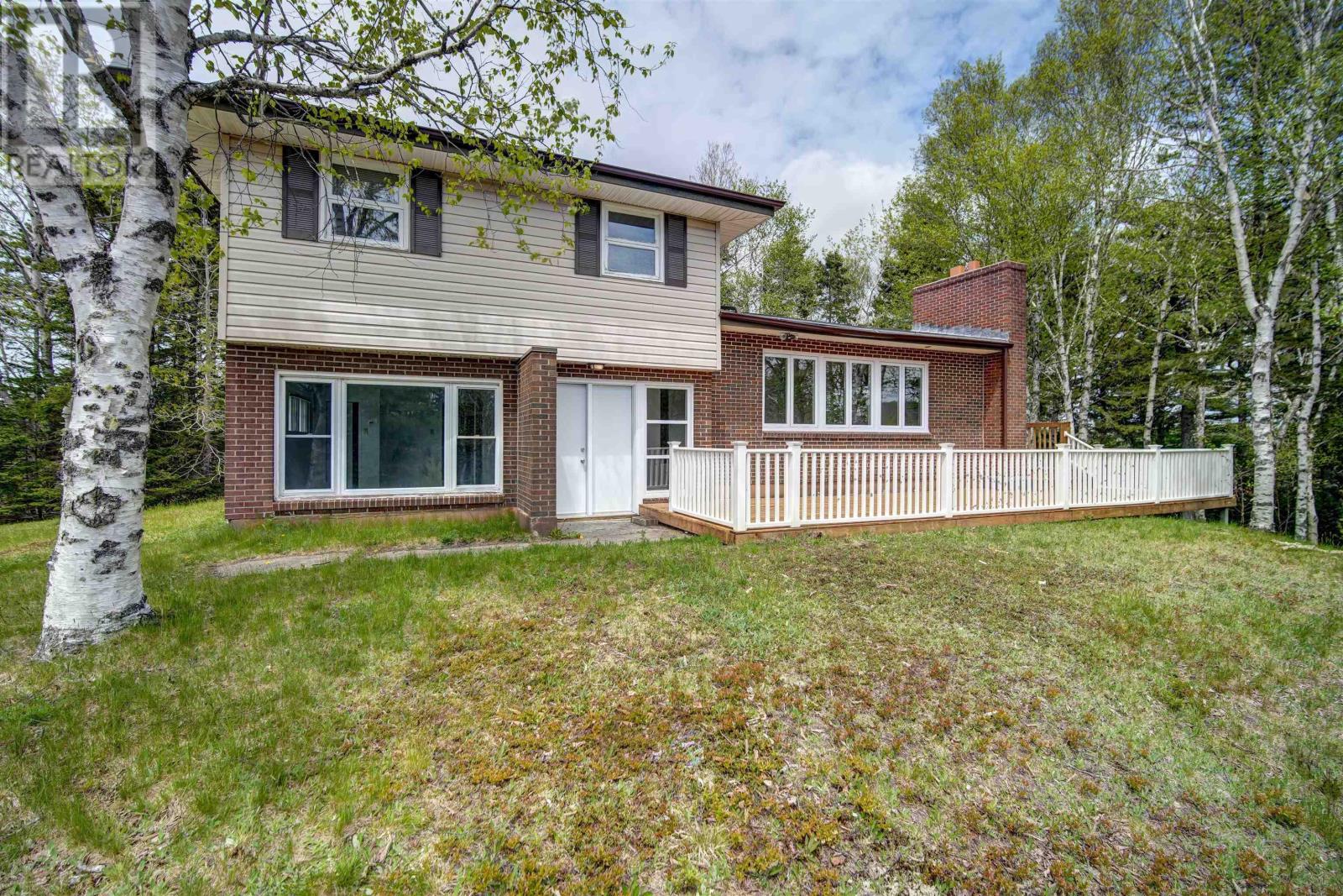 217 Boutiliers Cove Rd, Hackettaposs Cove, NS B3Z 3J6