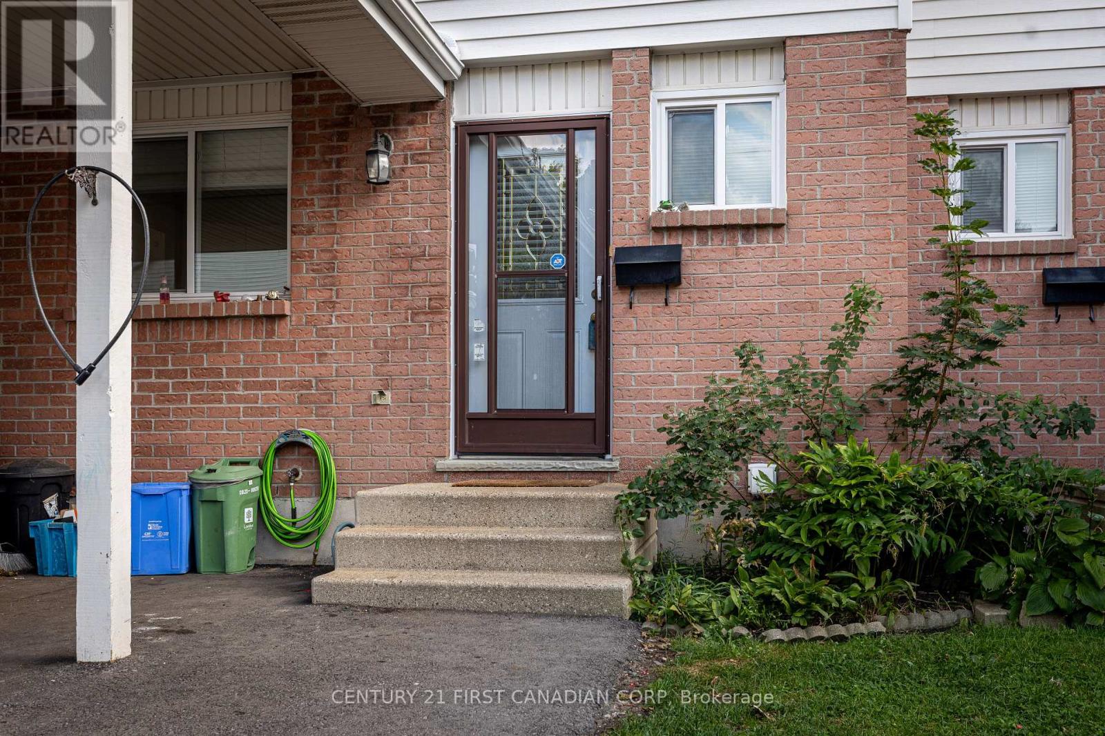 54 1318 Highbury Ave, London, ON N5Y 5E5