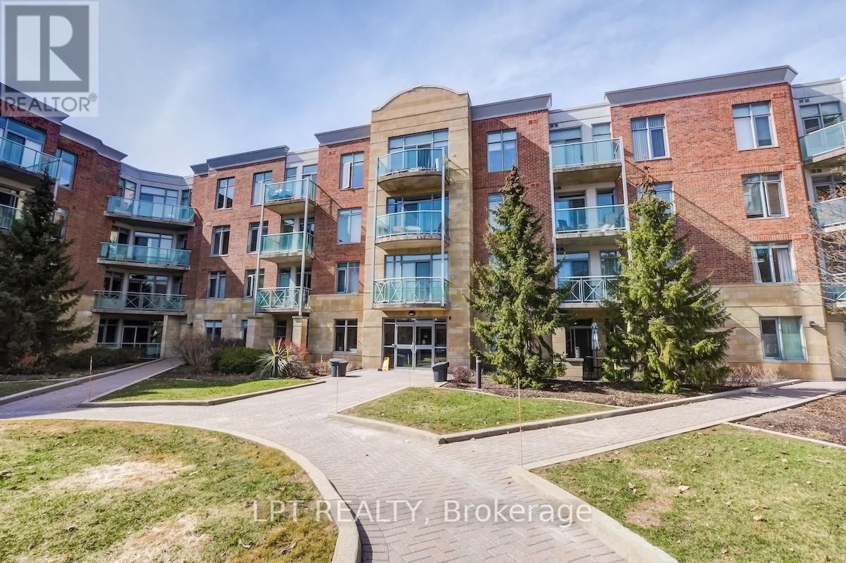 102 205 Bolton St, Ottawa, ON K1N 1K7