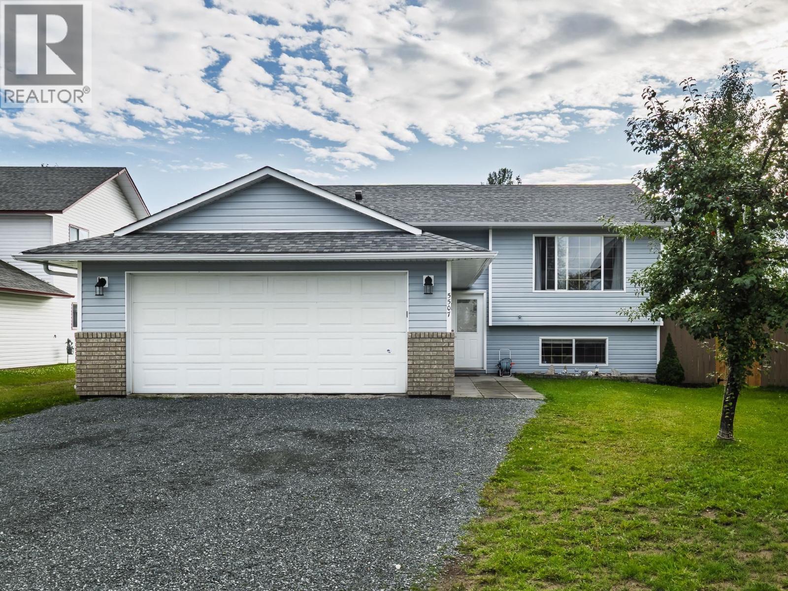 5507 Woodoak Cres, Prince George, BC V2K 5A6