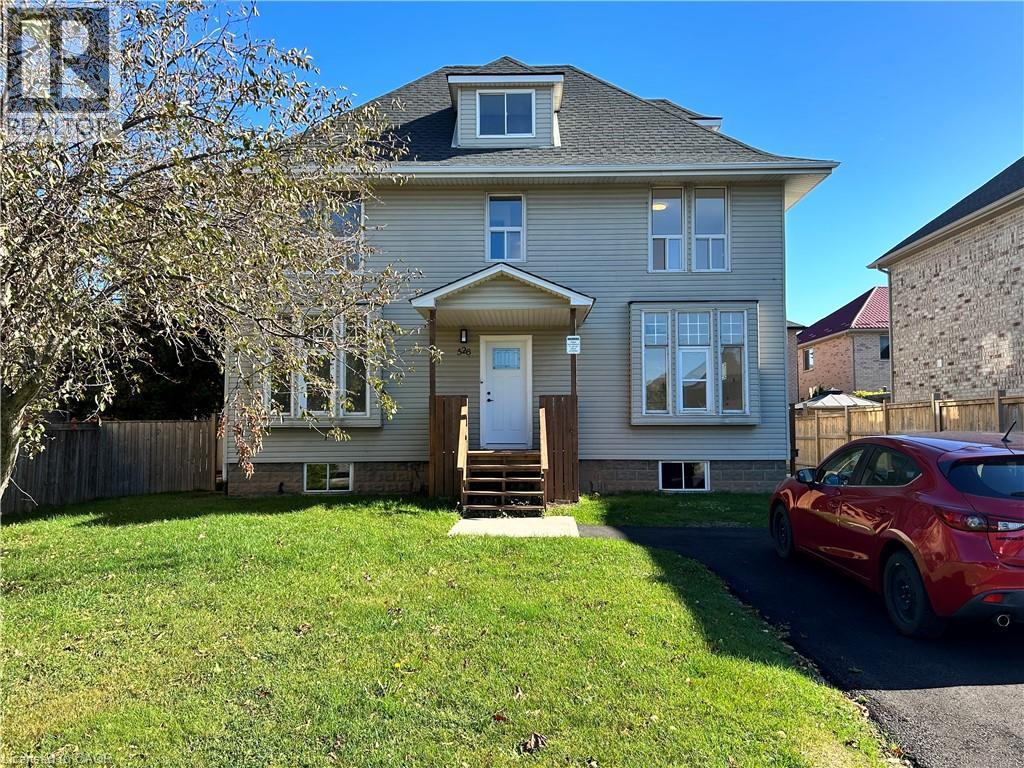 526 Fifty Rd, Hamilton, ON L8E 5T4