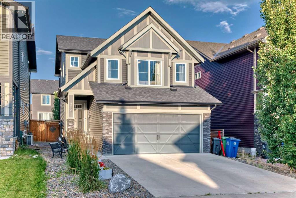 284 Paint Horse Dr, Cochrane, AB T4C 2M3
