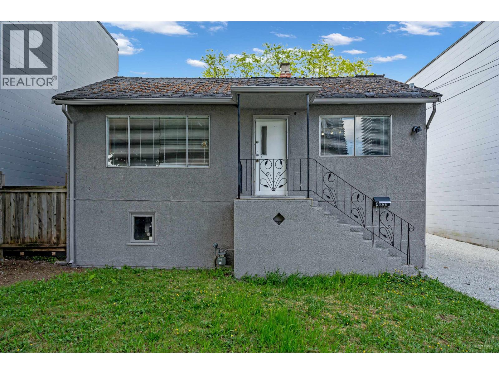 4021 Graveley St, Burnaby, BC V5C 3T5