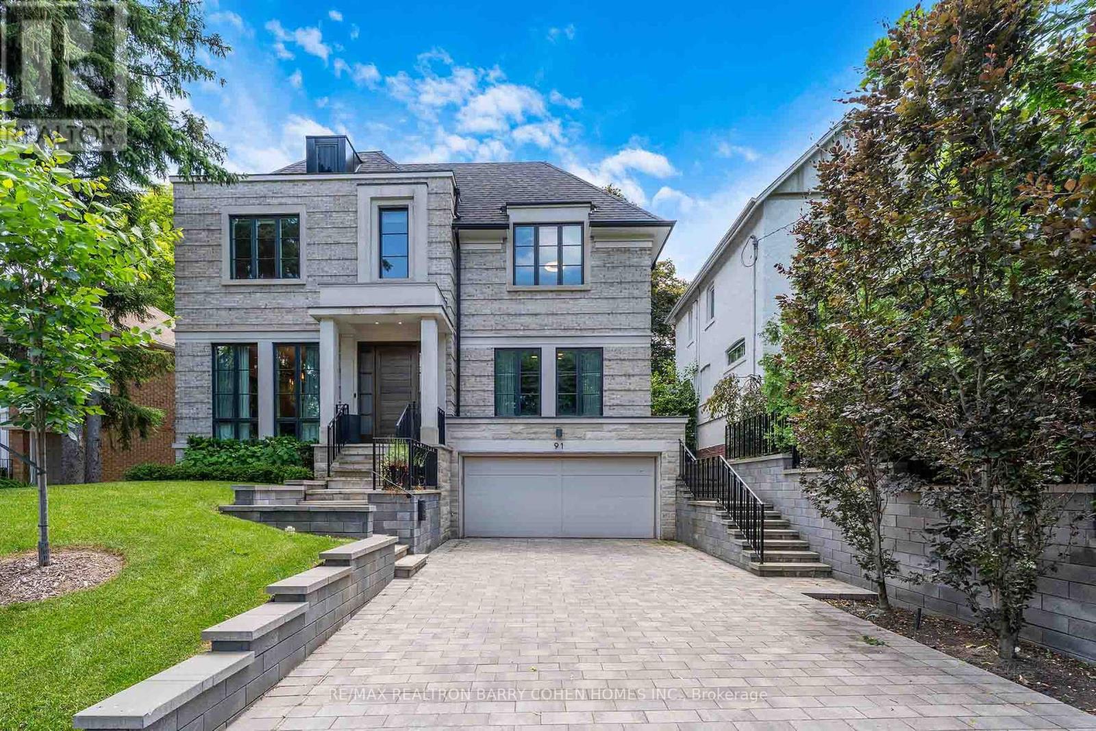 91 Lawrence Cres, Toronto, ON M4N 1N3