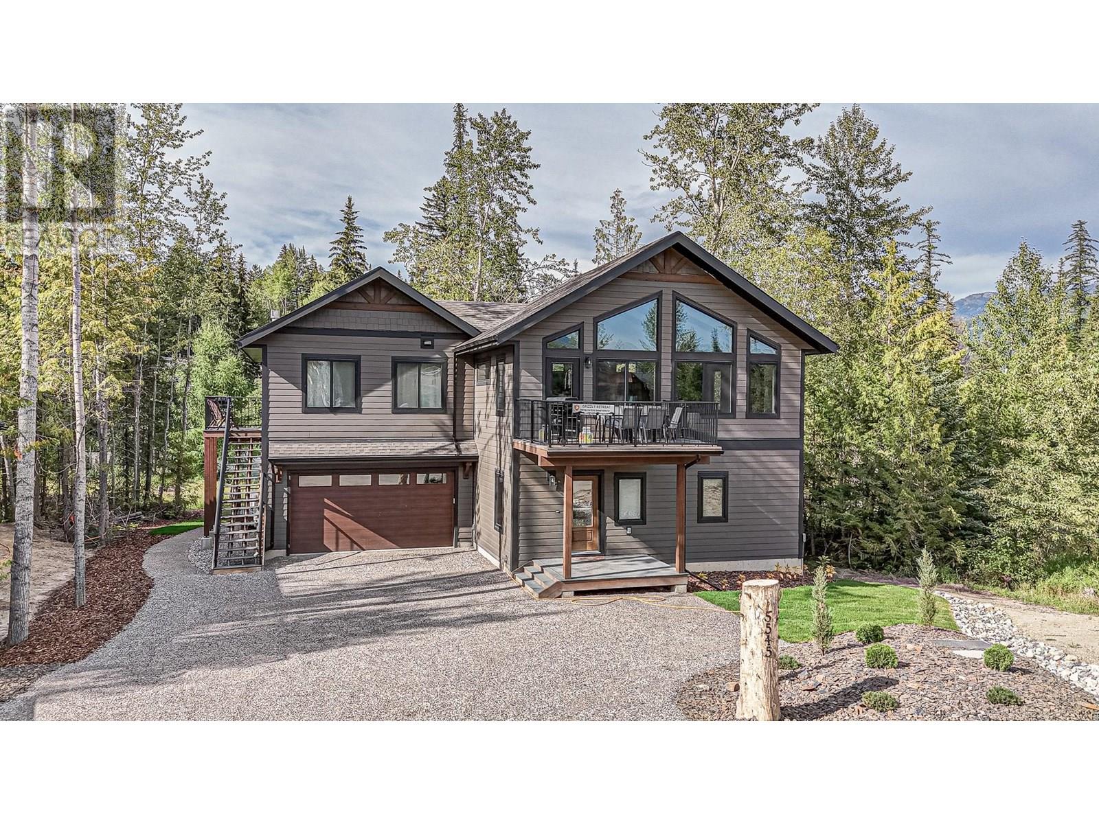 5545 Currie Bowl Way, Fernie, BC V0B 1M6