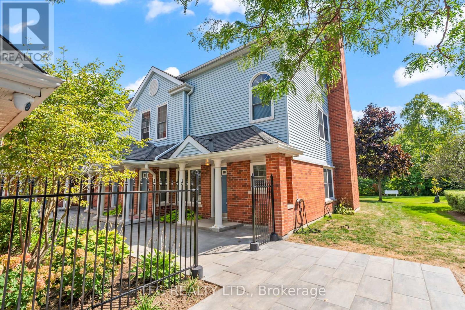 1667 Nash Rd F-18 Rd, Clarington, ON L1E 1S8