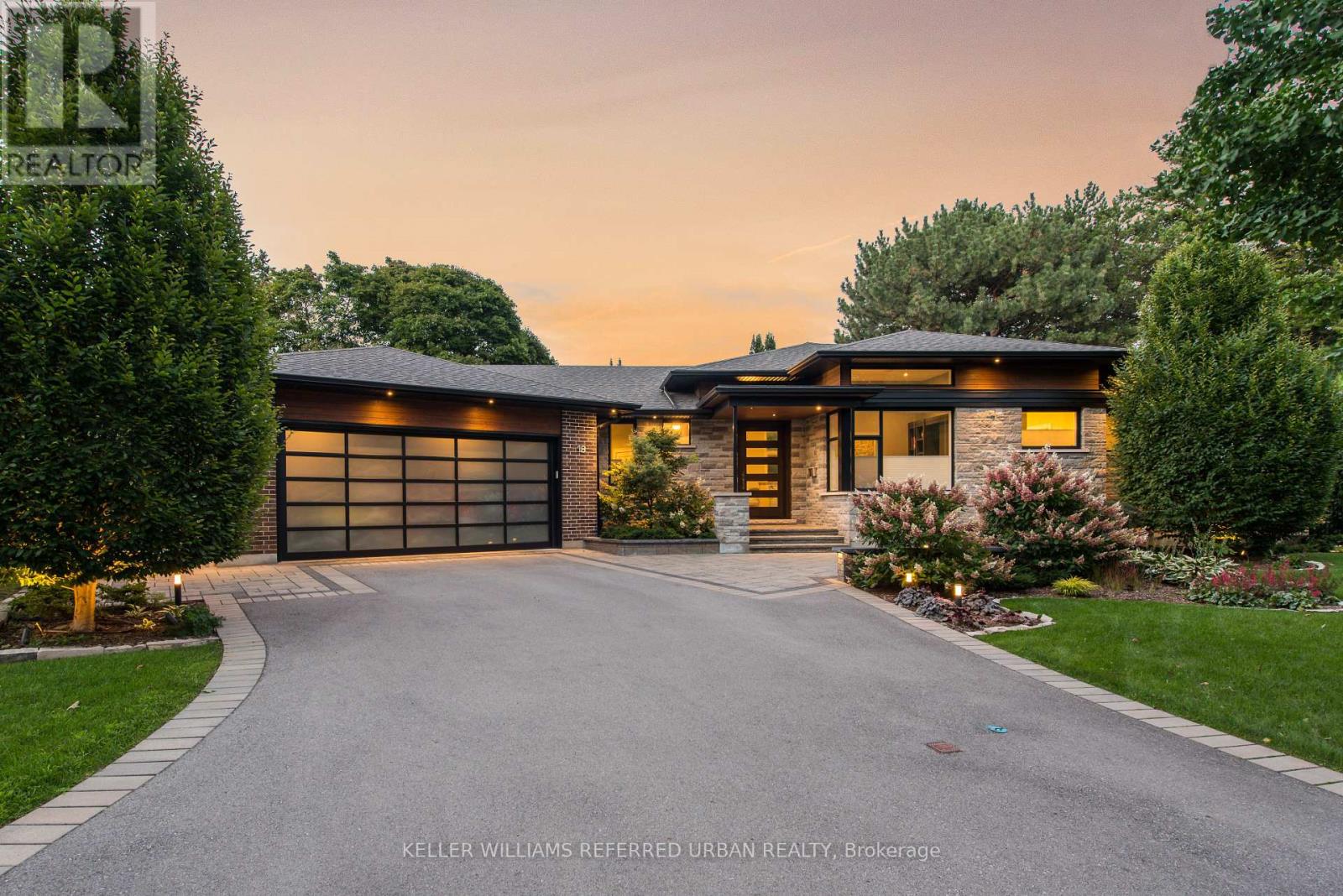 18 Plumbstead Ct, Toronto, ON M9A 1V5