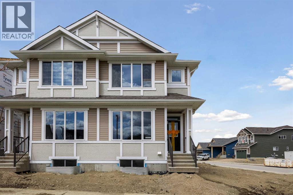 143 Herron Walk NE, Calgary, AB T3P 2K8