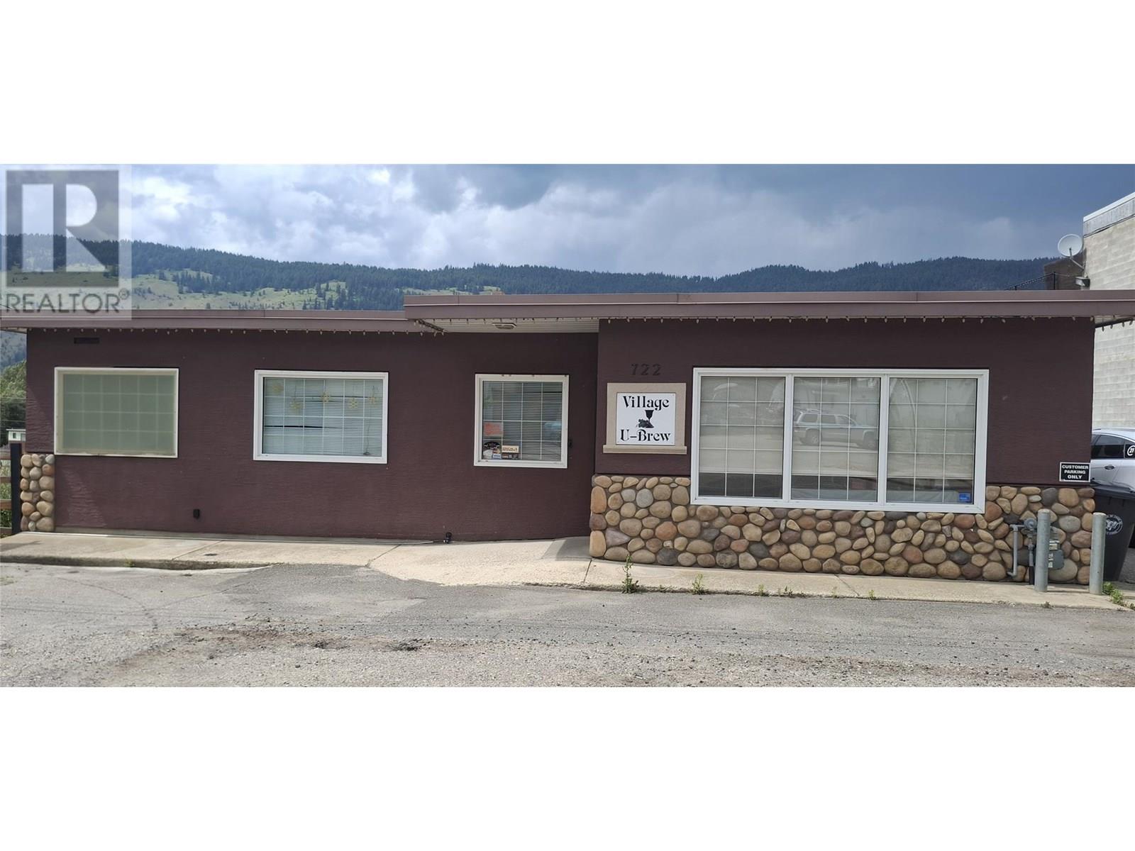722 1 Avenue, Chase, BC V0E 1M0