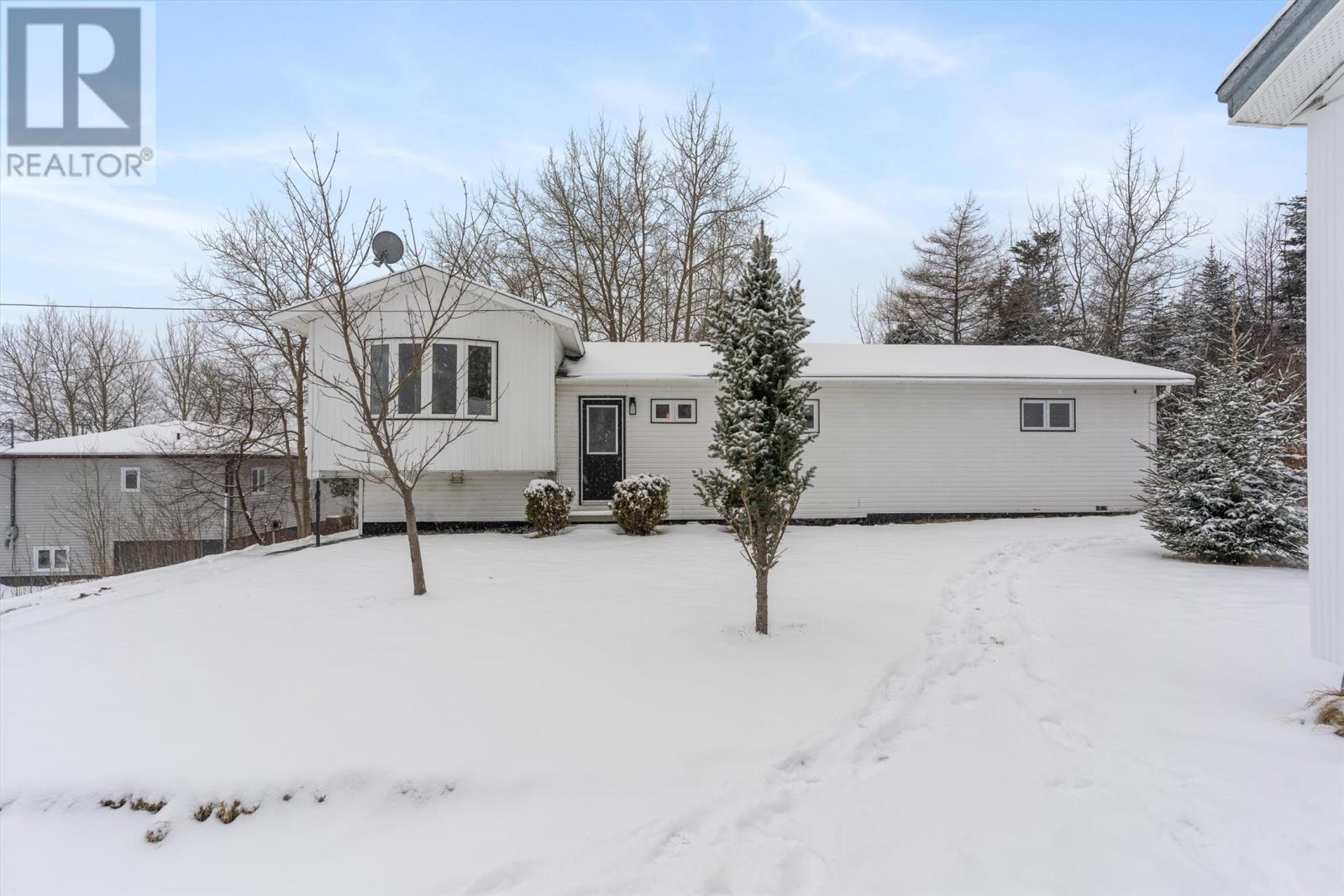 215 Main St, Hare Bay, NL A0G 2P0