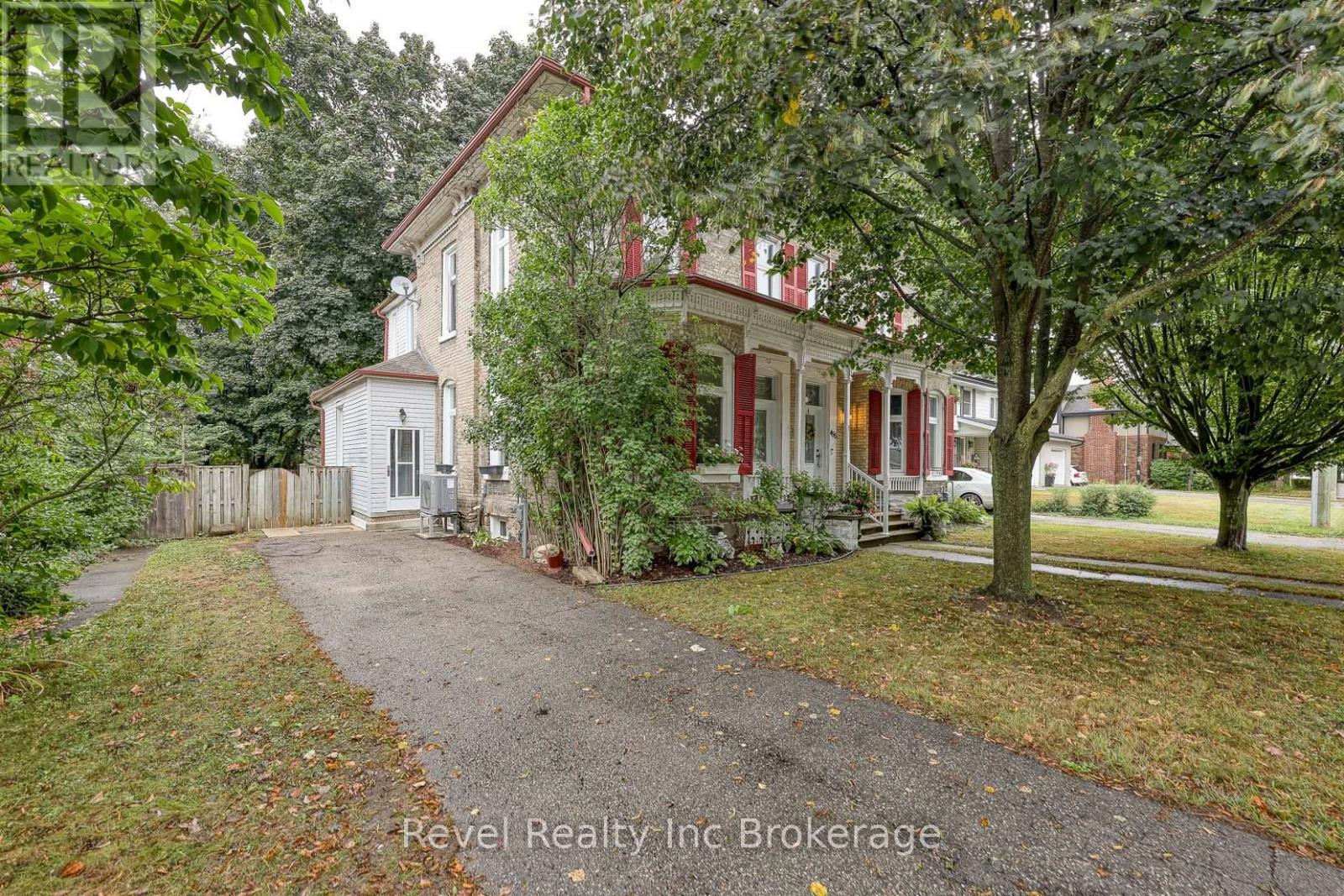 453 Drew St, Woodstock, ON N4S 4V4