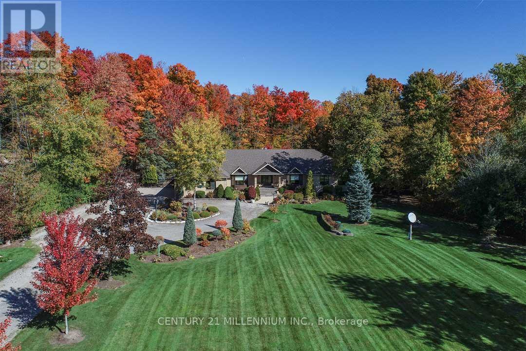 14453 Centreville Creek Rd, Caledon, ON L7C 3C1
