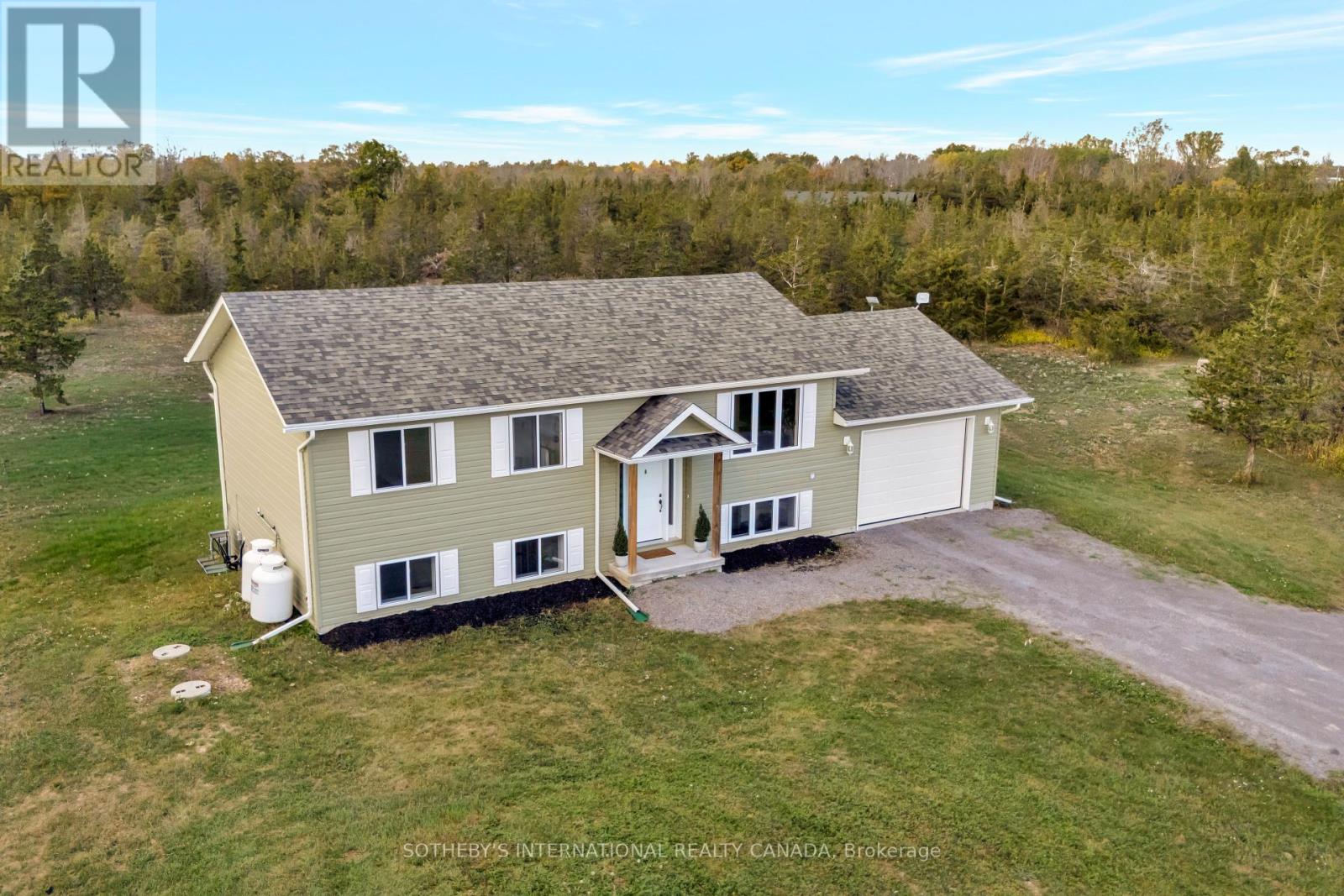 158 Old Milford Rd, Prince Edward County Hallowell Ward, ON K0K 2T0