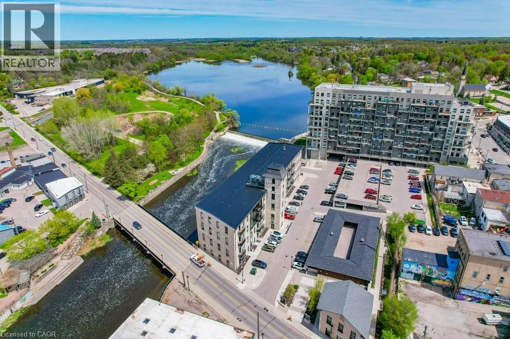 19 Guelph Avenue Unit 308, Cambridge, ON N3C 1A2