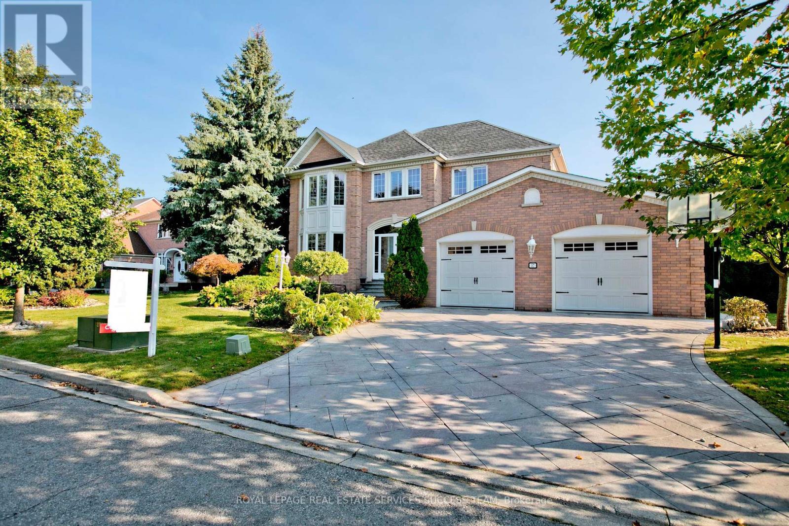 37 Heatherwood Cres, Markham, ON L3R 8W6