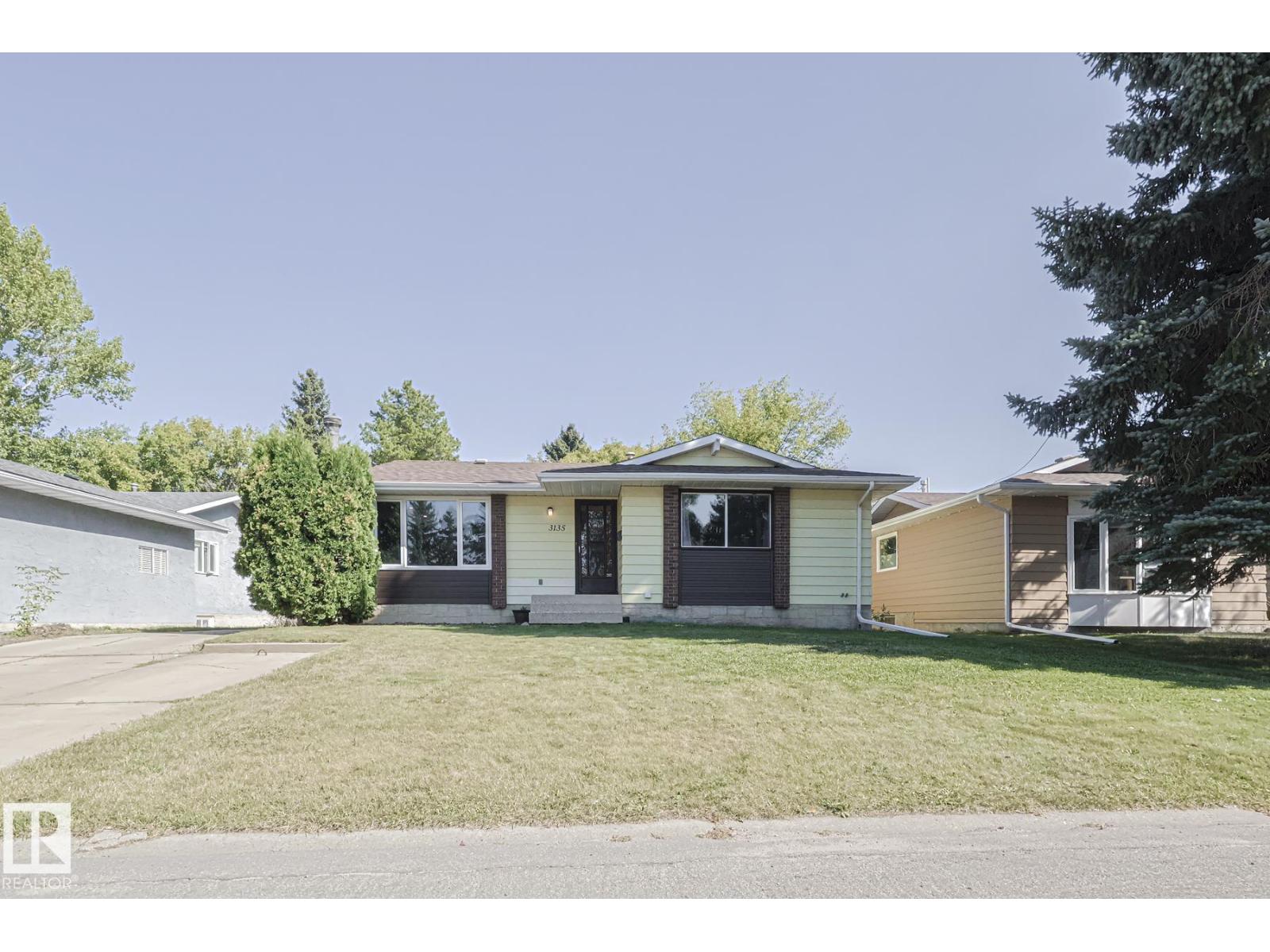 74 St Nw Unit 3135, Edmonton, AB T6K 1J7