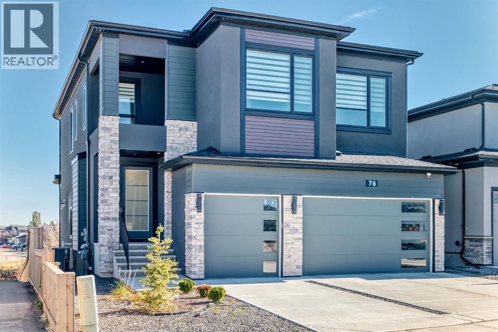 76 Rock Lake Vw NW, Calgary, AB T3G 0E9