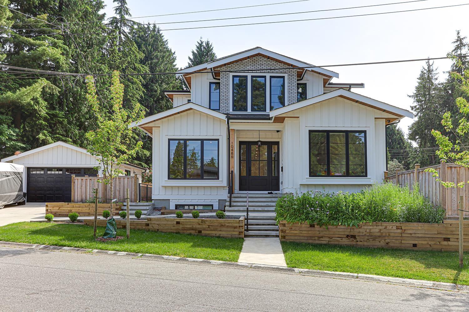 10486 Sunridge Pl, Delta, BC V4C 2M8