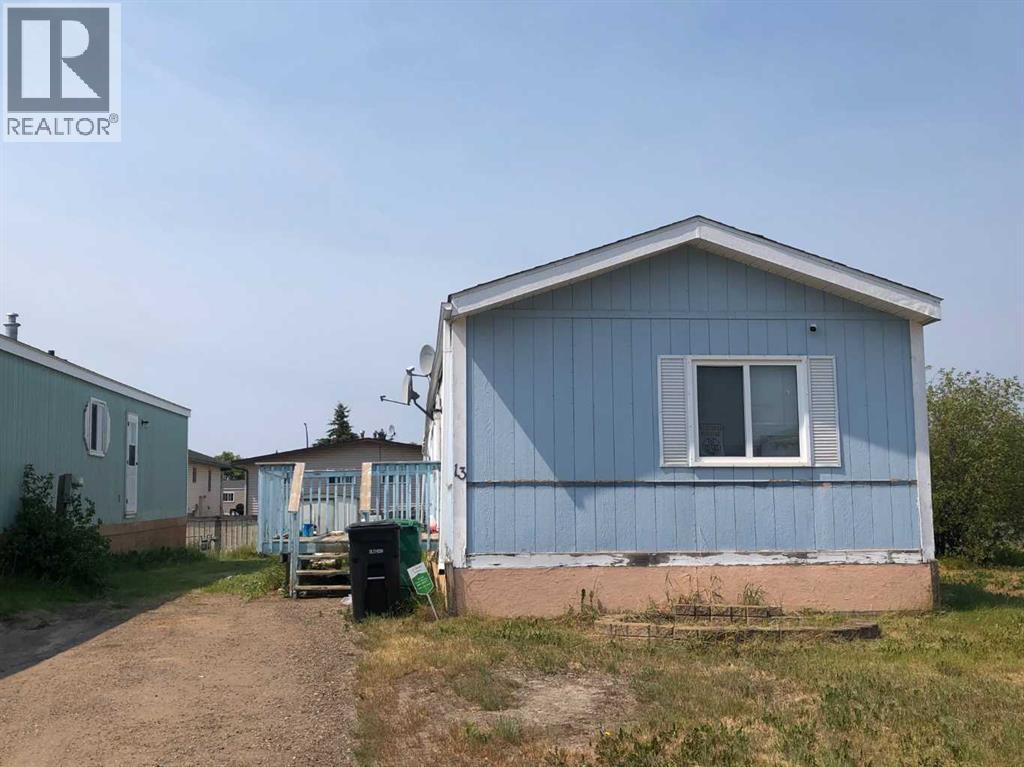 13 Deerglen Trailer Park, High Level, AB T0H 1Z0