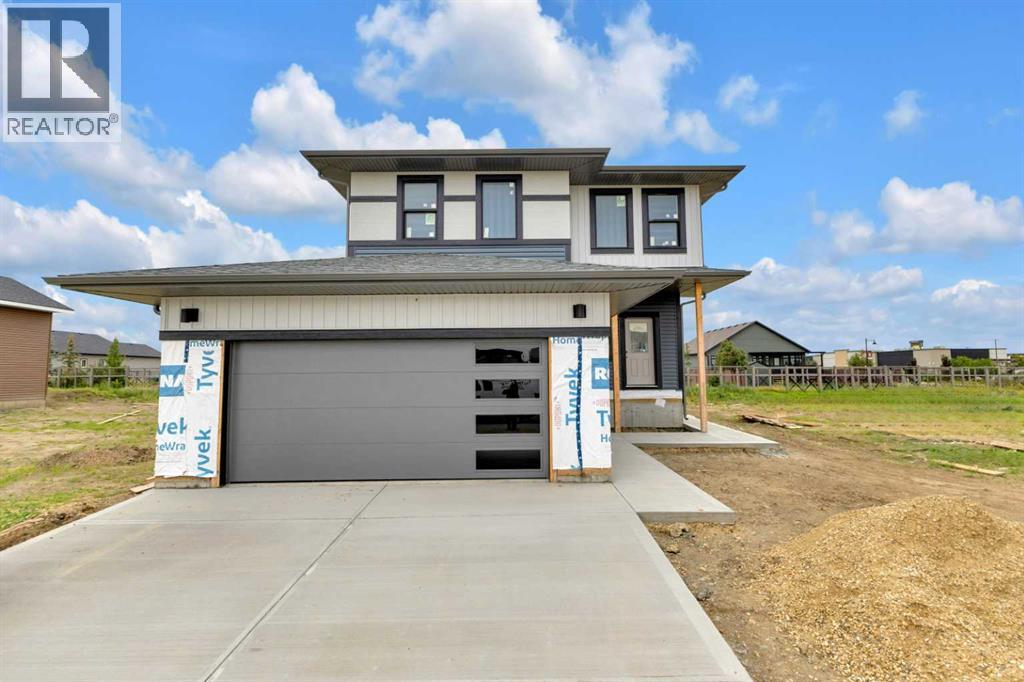 19 Toye St, Red Deer, AB T4P 0Y6