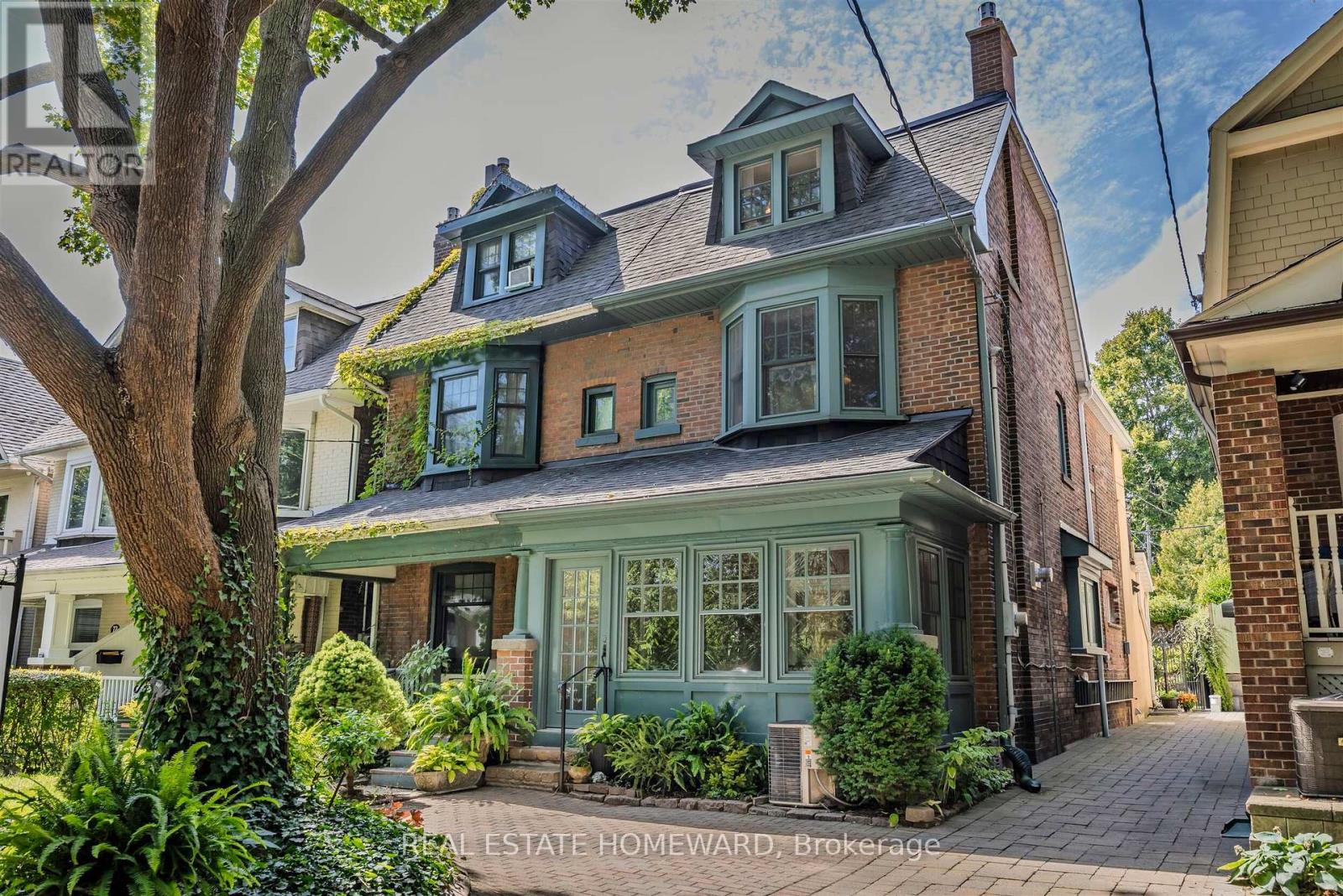 78 Elmer Ave, Toronto, ON M4L 3R7