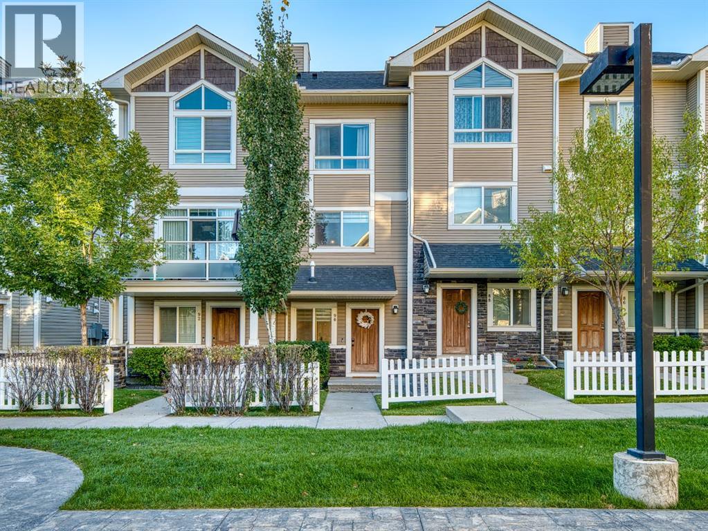 90 Skyview Ranch Gdns NE, Calgary, AB T3N 0G2