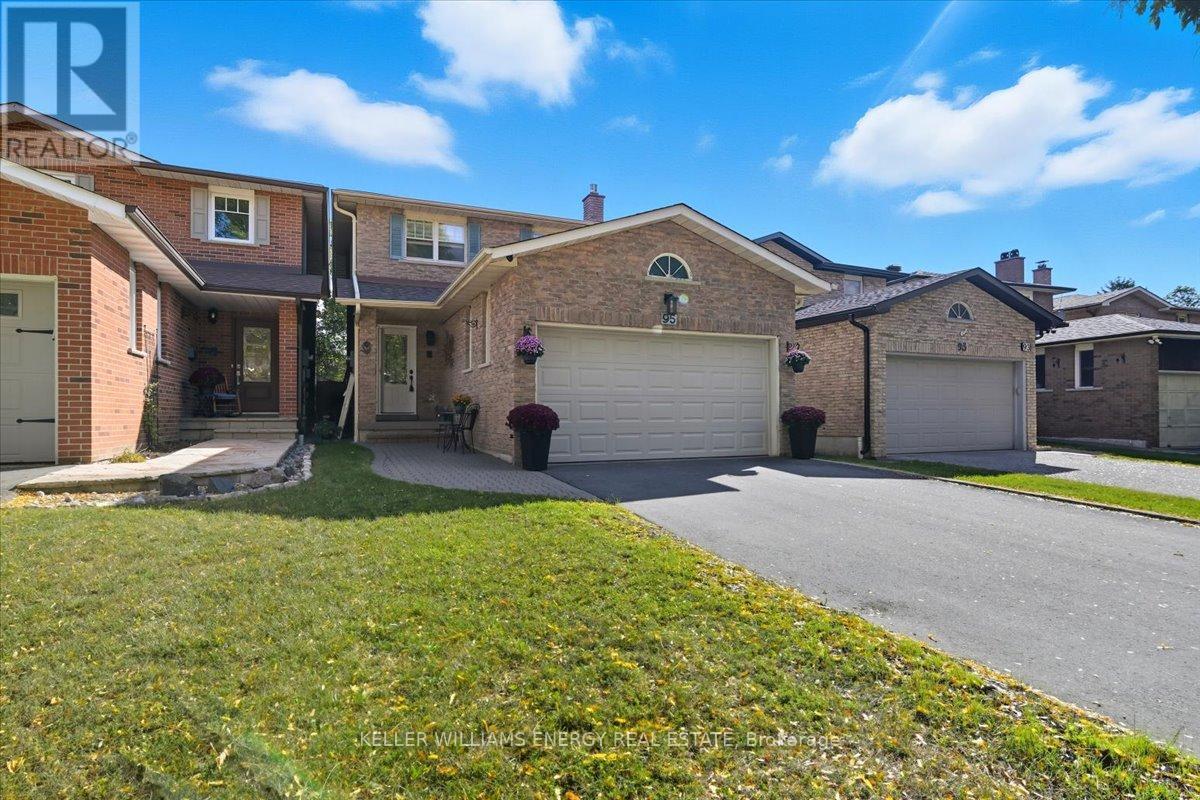 95 Delmark Blvd, Markham, ON L3P 3Z7
