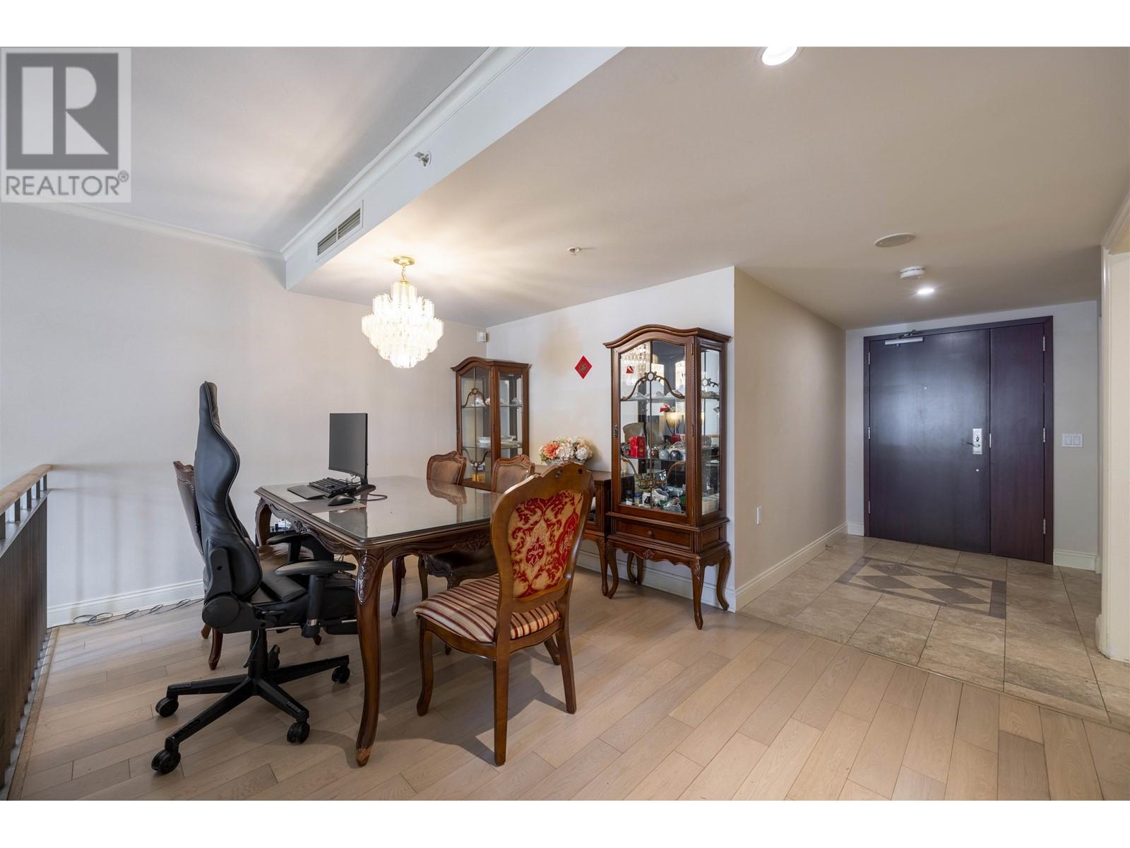 638 W 45th Avenue Unit 205, Vancouver, BC V5Z 4R8
