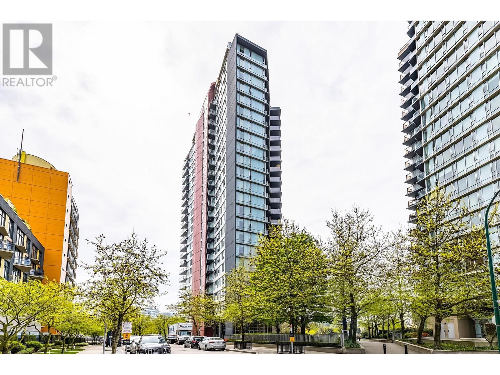 8 Smithe Mews Unit 503, Vancouver, BC V6B 0A5