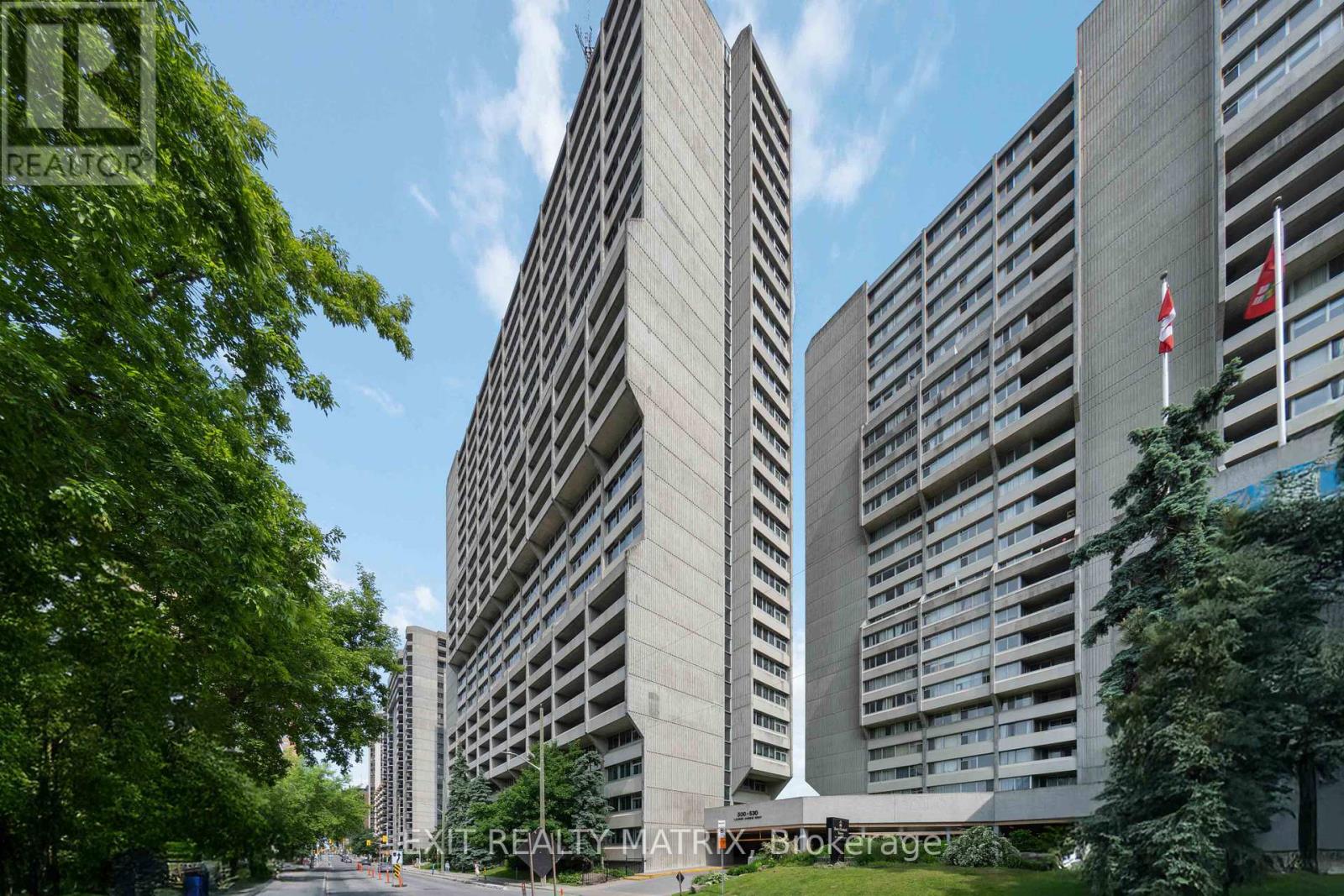 1609 500 Laurier Ave W, Ottawa, ON K1R 5E1