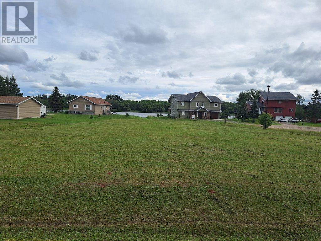 101 Willow Ct, Rainy River, ON P0W 1L0