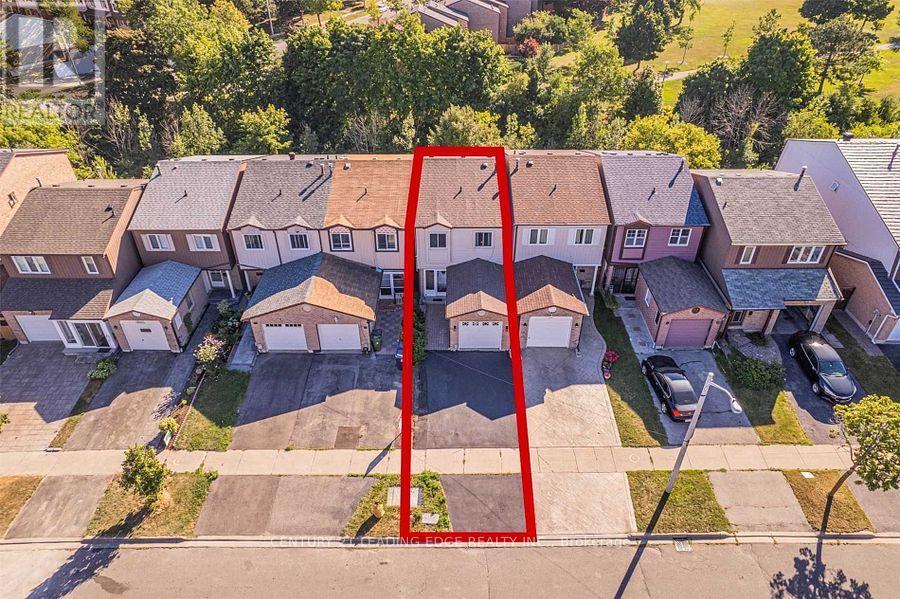 18 Tambrook Dr, Toronto, ON M1W 3L9