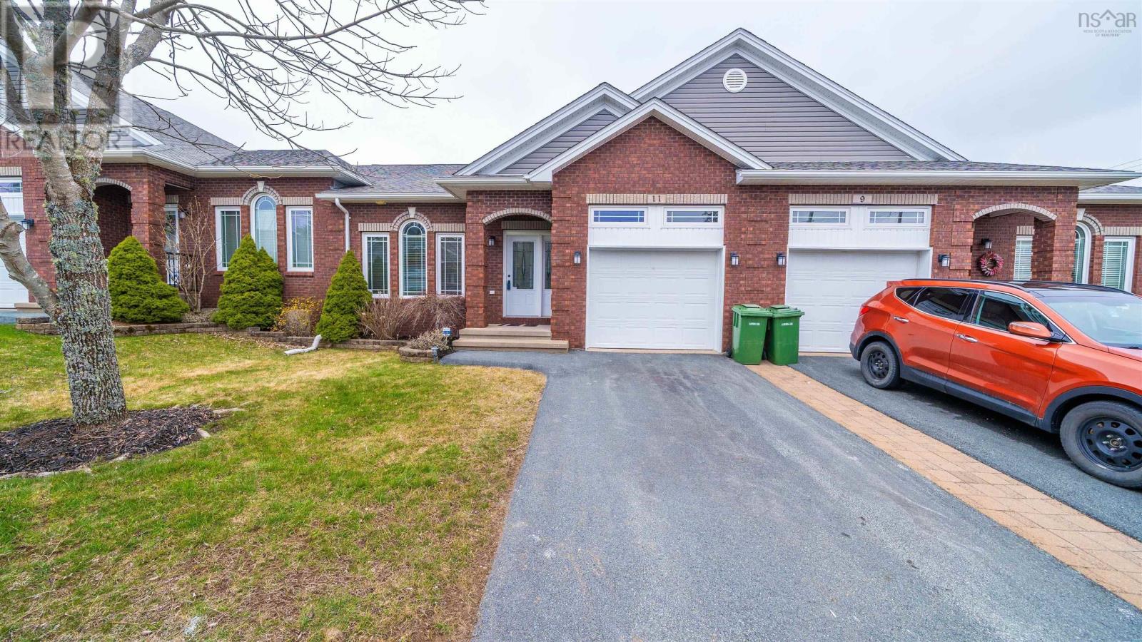 11 Kirkwood Ct, Bedford, NS B4A 0A9