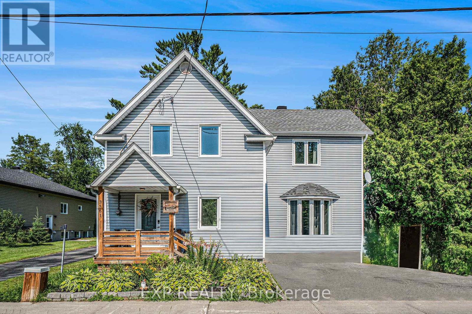 3561 Trim Rd, Ottawa, ON K4B 1N4