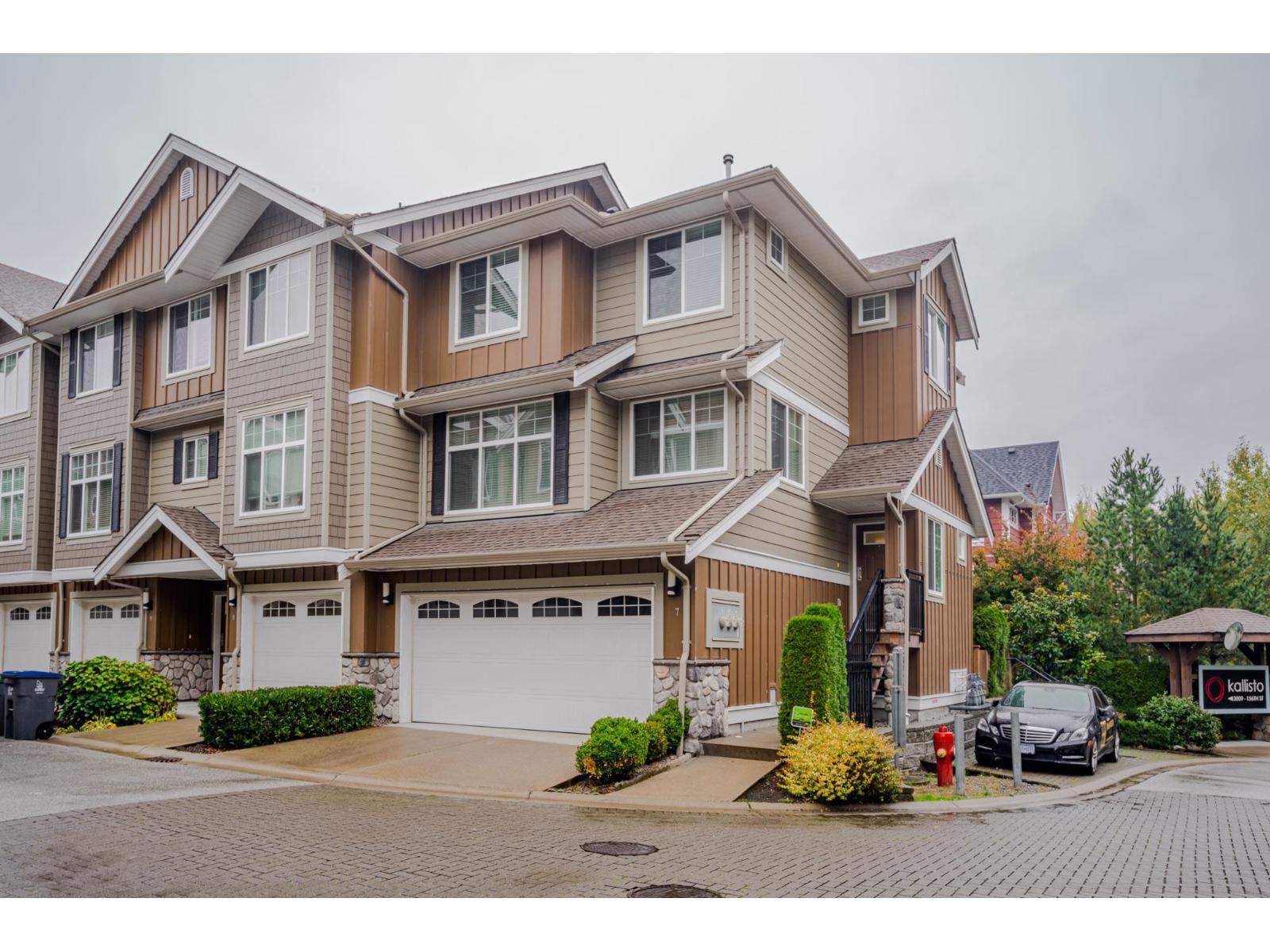 3009 156 Street Unit 7, Surrey, BC V3Z 0N9