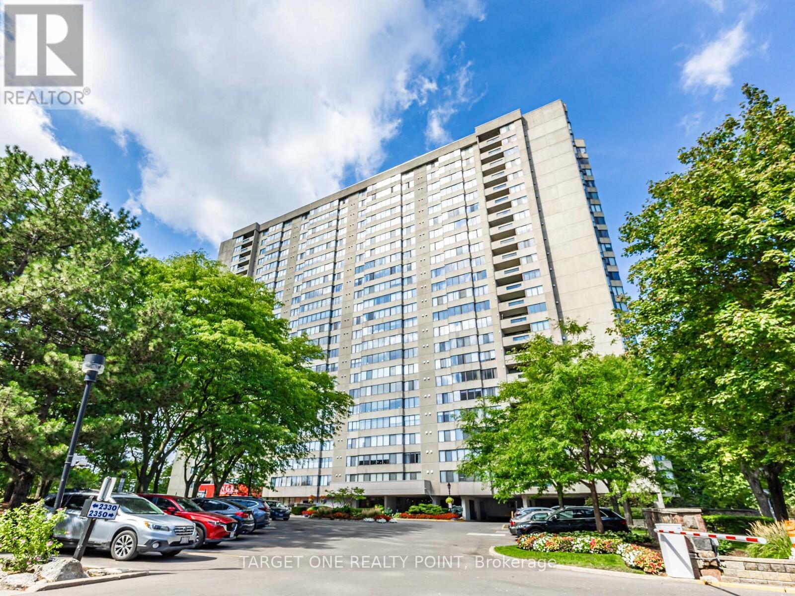1007 2350 Bridletowne Cir, Toronto, ON M1W 3E6