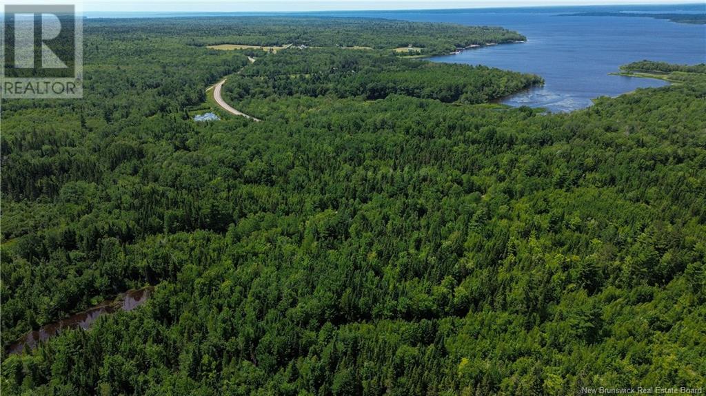 9533 Route 10, Cumberland Bay, NB E4A 3G8