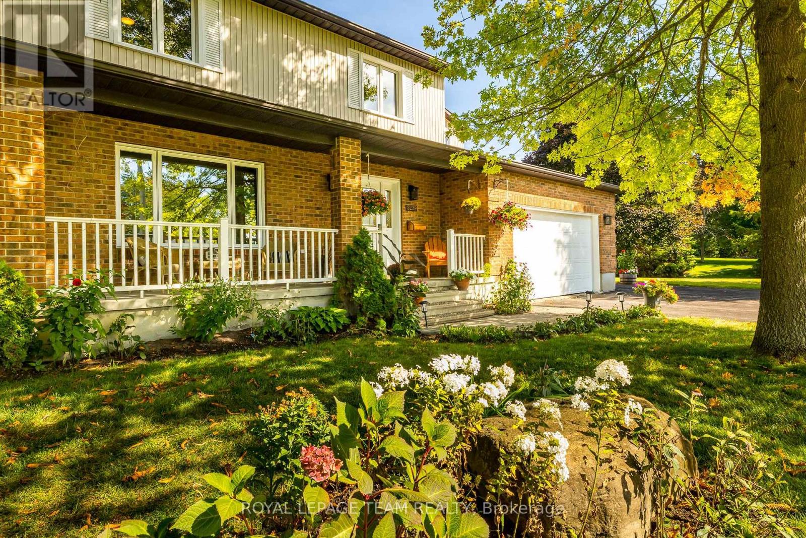 5239 Mclean Cres, Ottawa, ON K4M 1G1