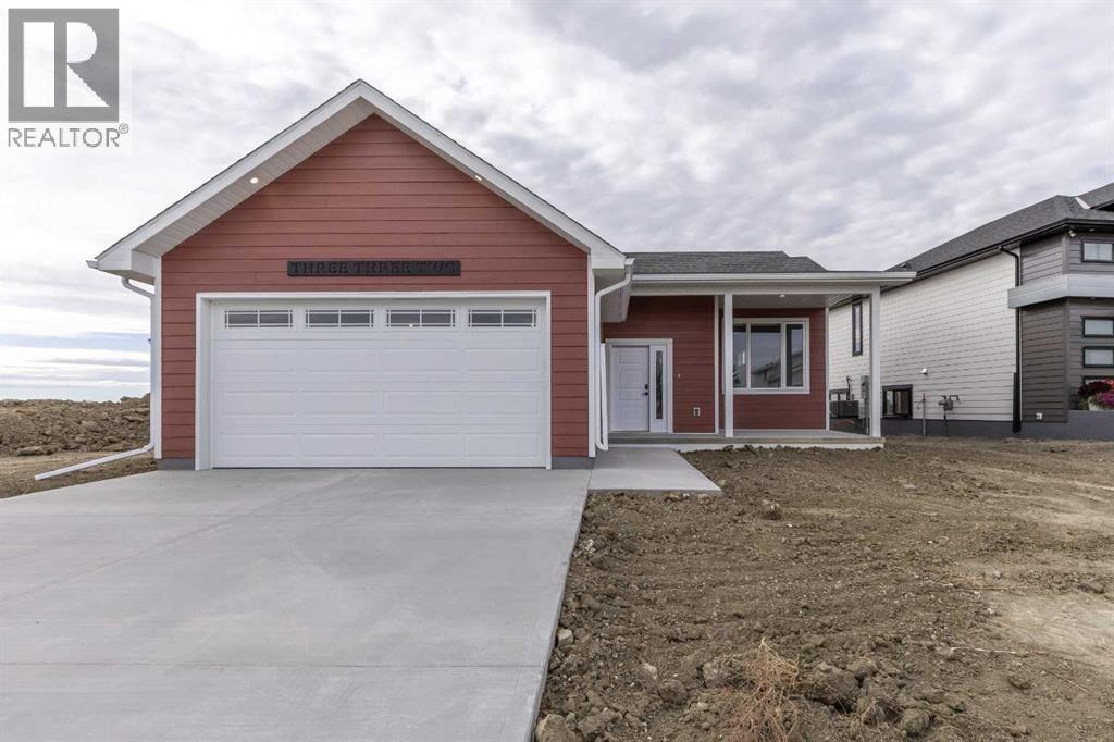 9 Street Unit 332, Picture Butte, AB T0K 1V0