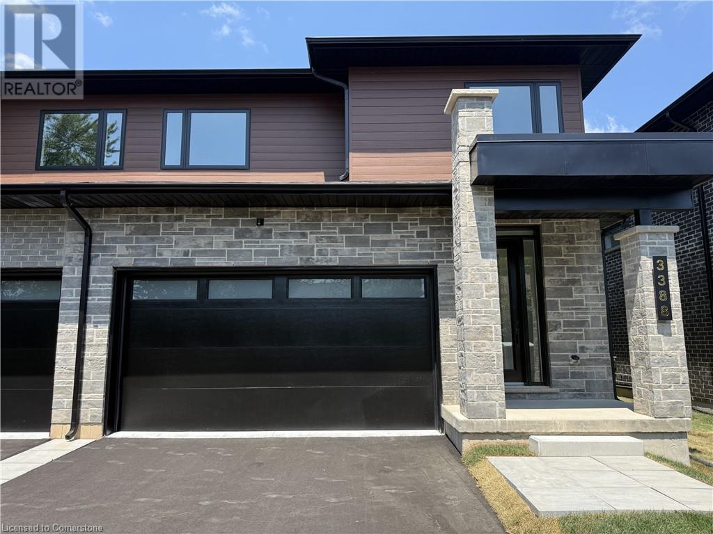 2154 Walkers Line Unit 7, Burlington, ON L7M 3R9