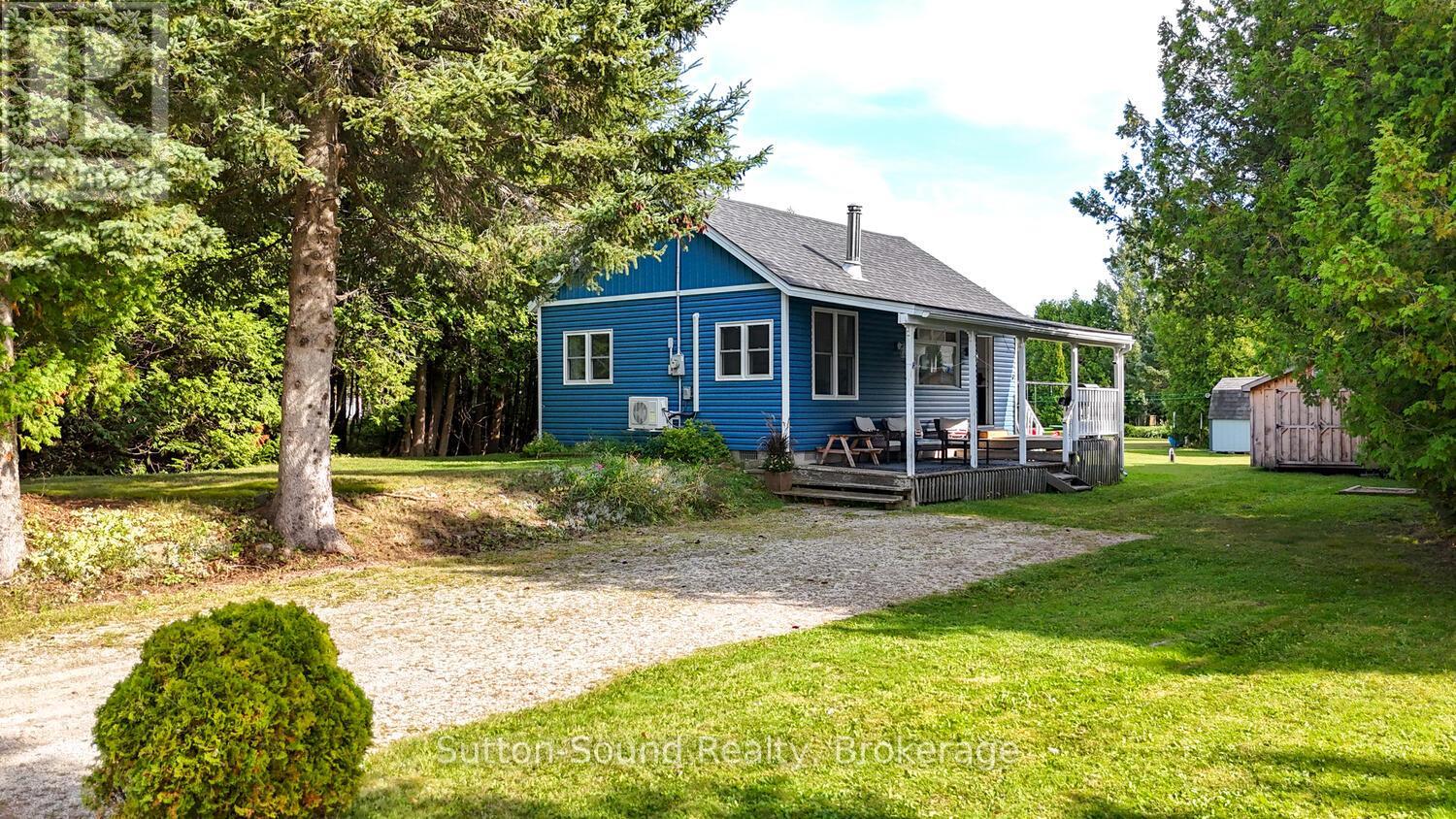 871 Pike Bay Rd, Northern Bruce Peninsula, ON N0H 2T0