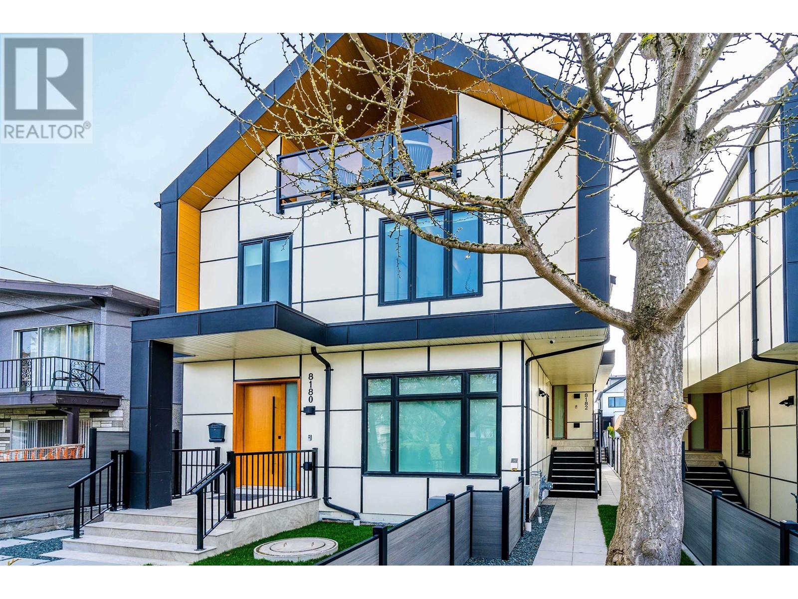 8182 Cartier St, Vancouver, BC V6P 4T5