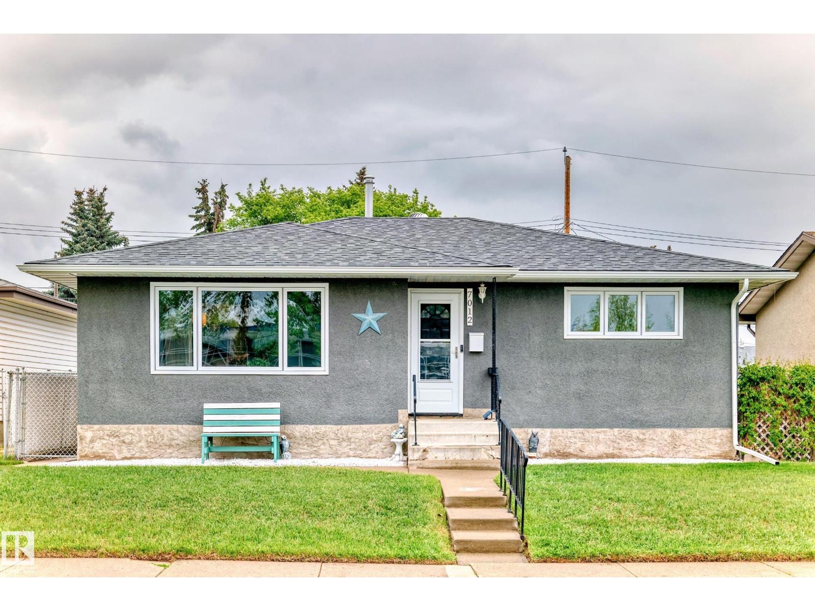132 Av Nw Unit 7012, Edmonton, AB T5C 2A6