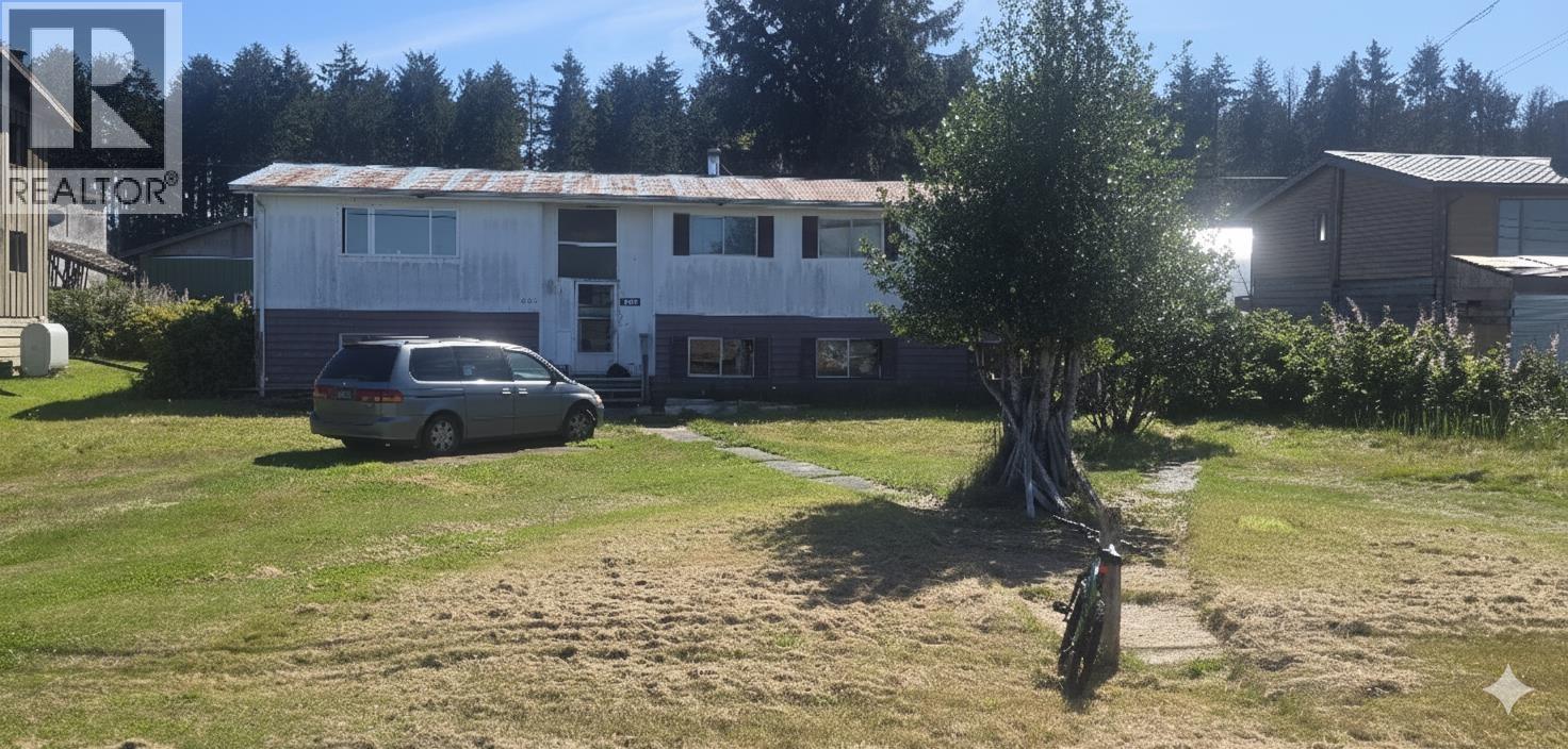 406 School Rd #a, Skidegatesandspit, BC V0T 1S1
