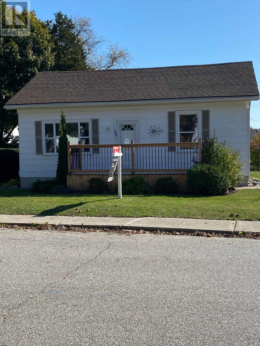 18 Jane St, Chatham-Kent, ON N0P 1A0