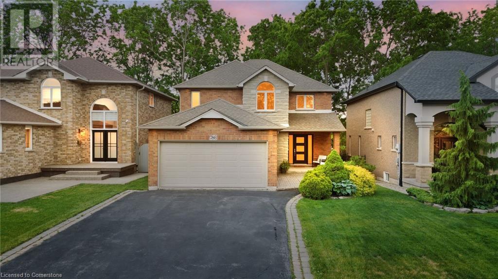 786 Upper Horning Rd, Hamilton, ON L9C 7R4