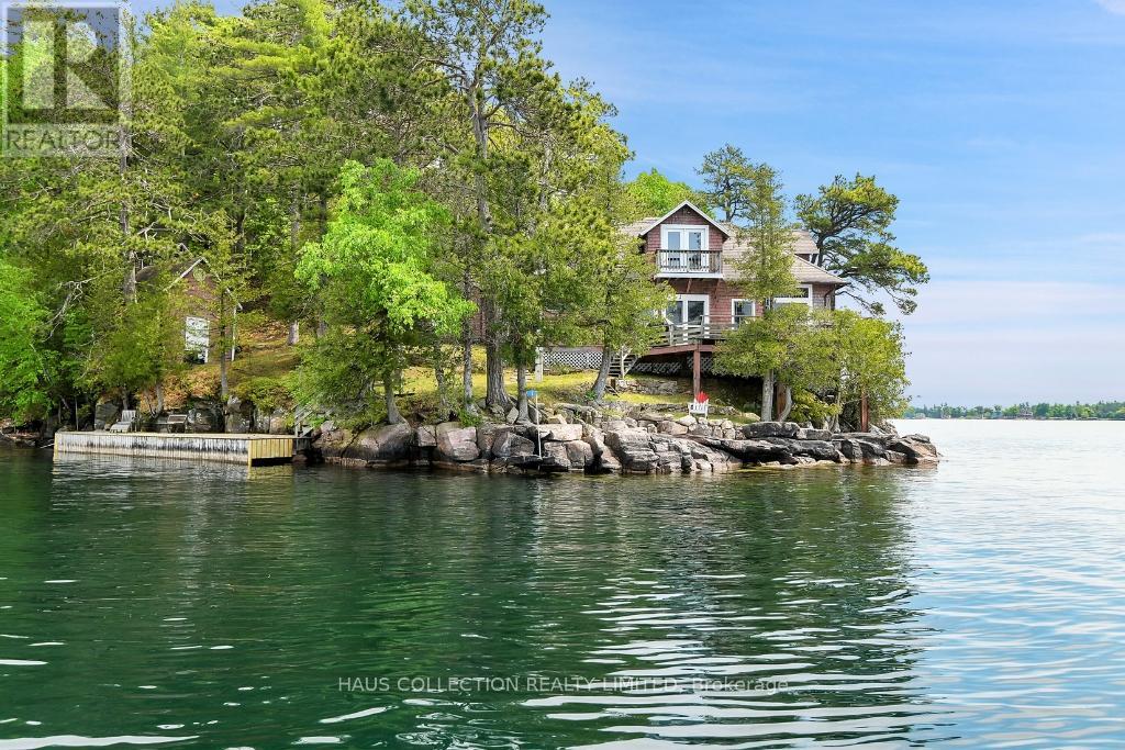 1 Little Grenadier Is, Leeds And The Thousand Islands, ON K0E 1V0
